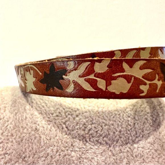 Leather Double Wrap Bracelet- Brown leather w/ multicolor print stamped- genuine - Picture 4 of 9